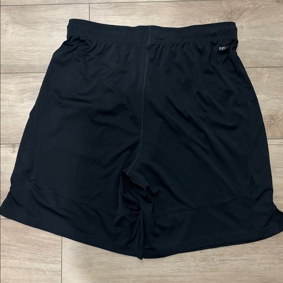 Nike Men's Dark black  Athletic Shorts size
XXLARGE - Picture 5 of 5